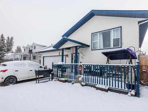 4713 49 Avenue, Legal, AB - Outdoor With Exterior