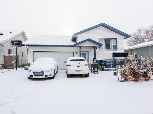 4713 49 Avenue, Legal, AB - Outdoor