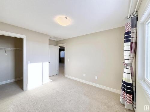 16607 18 Avenue, Edmonton, AB - Indoor Photo Showing Other Room