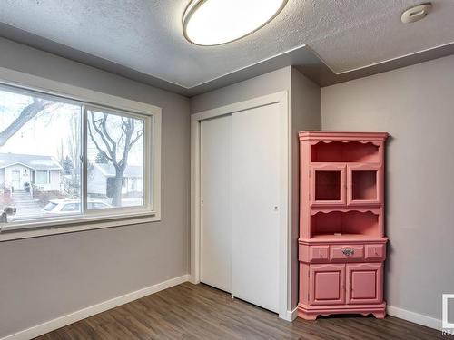 3619 111 Avenue, Edmonton, AB - Indoor Photo Showing Other Room