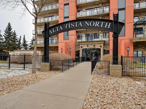 201 10319 111 Street, Edmonton, AB - Outdoor With Facade