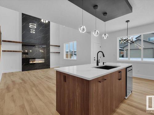 1109 Gyrfalcon Crescent, Edmonton, AB - Indoor Photo Showing Kitchen With Upgraded Kitchen