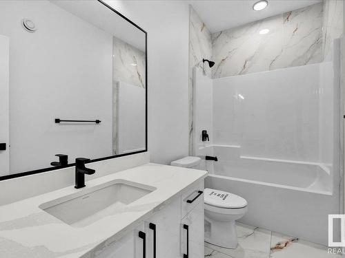 1109 Gyrfalcon Crescent, Edmonton, AB - Indoor Photo Showing Bathroom