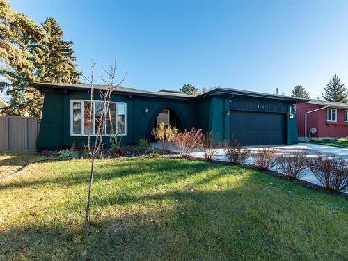 3105 110A St Nw, Edmonton, AB 