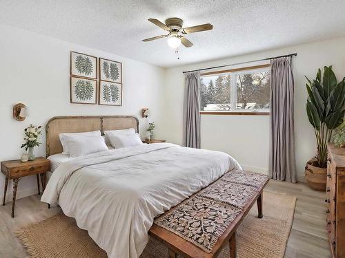 188 Marion Drive, Sherwood Park, AB - Indoor Photo Showing Bedroom