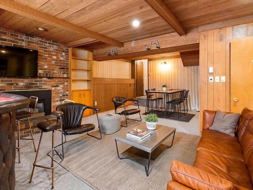 188 Marion Drive, Sherwood Park, AB - Indoor Photo Showing Living Room