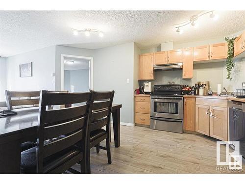 328 5350 199 Street Nw, Edmonton, AB - Indoor Photo Showing Kitchen