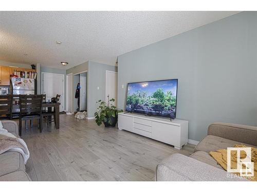 328 5350 199 Street Nw, Edmonton, AB - Indoor Photo Showing Living Room