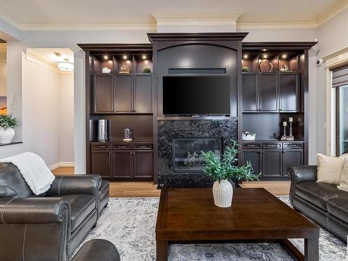 2790 Wheaton Drive, Edmonton, AB - Indoor Photo Showing Living Room With Fireplace