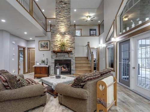 7126 Township Road 514, Rural Parkland County, AB - Indoor With Fireplace