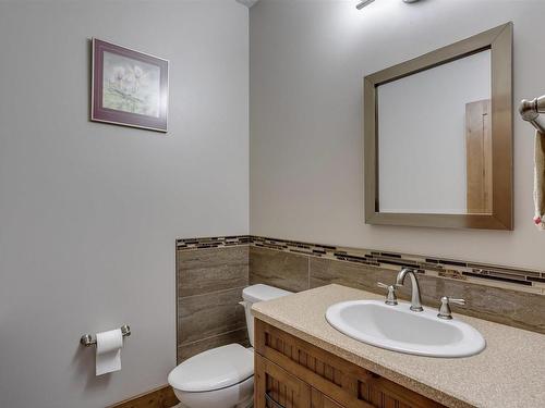 7126 Township Road 514, Rural Parkland County, AB - Indoor Photo Showing Bathroom