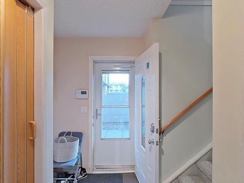 13861 24 Street, Edmonton, AB - Indoor Photo Showing Other Room