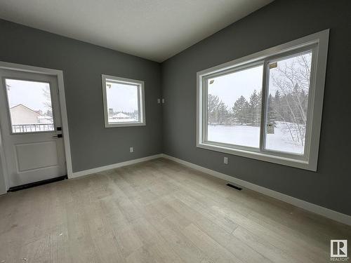 5608 46 Street, Smoky Lake Town, AB - Indoor Photo Showing Other Room