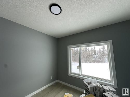 5608 46 Street, Smoky Lake Town, AB - Indoor