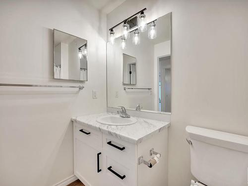 423 2741 55 Street, Edmonton, AB - Indoor Photo Showing Bathroom