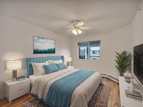 423 2741 55 Street, Edmonton, AB - Indoor Photo Showing Bedroom