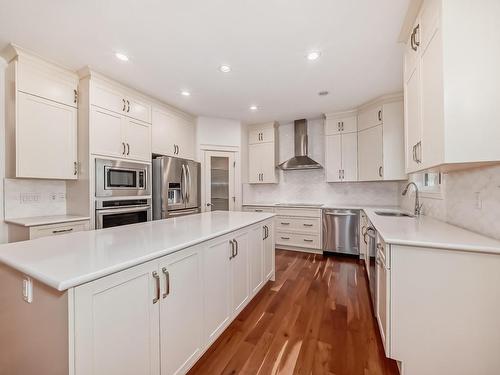 9031 24 Avenue, Edmonton, AB - Indoor Photo Showing Kitchen With Upgraded Kitchen