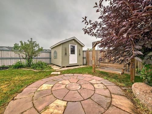 9031 24 Avenue, Edmonton, AB - Outdoor