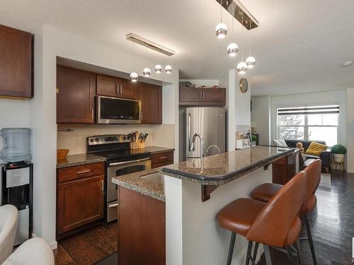 5241 Chappelle Road, Edmonton, AB - Indoor Photo Showing Kitchen With Upgraded Kitchen