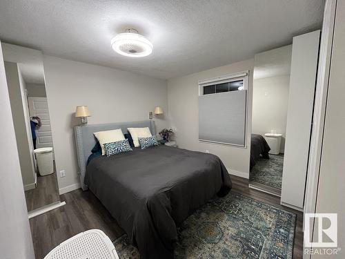 5027 53 Avenue, Warburg, AB - Indoor Photo Showing Bedroom