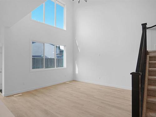 16607 3 Street, Edmonton, AB - Indoor Photo Showing Other Room