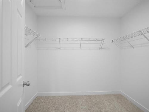 16607 3 Street, Edmonton, AB - Indoor With Storage