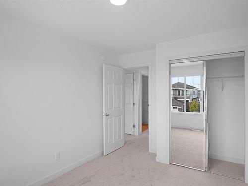 16607 3 Street, Edmonton, AB - Indoor Photo Showing Other Room