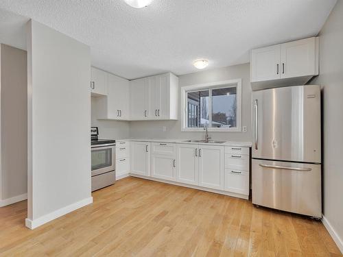 158 Porter Avenue, Millet, AB - Indoor Photo Showing Kitchen