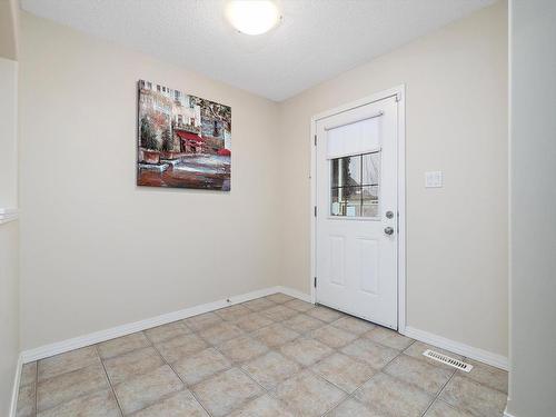 17220 80 Street, Edmonton, AB - Indoor Photo Showing Other Room