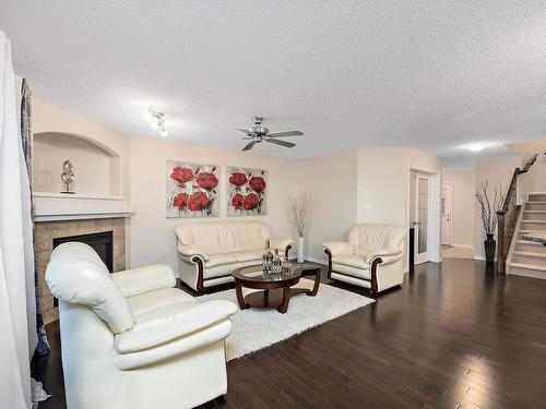 17220 80 Street, Edmonton, AB - Indoor Photo Showing Living Room