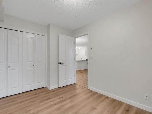 119 12025 22 Avenue, Edmonton, AB - Indoor Photo Showing Other Room