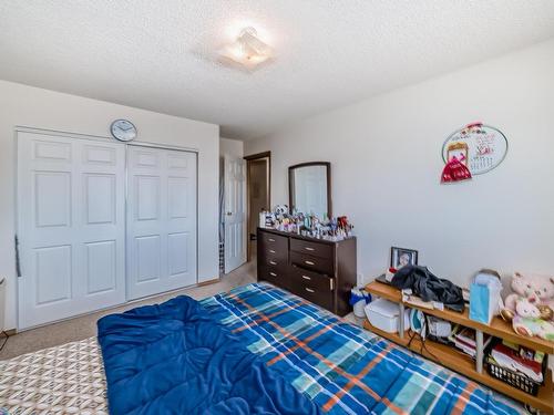 104 620 King Street, Spruce Grove, AB - Indoor Photo Showing Bedroom