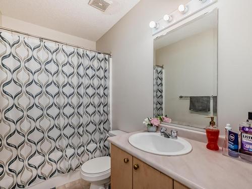 104 620 King Street, Spruce Grove, AB - Indoor Photo Showing Bathroom