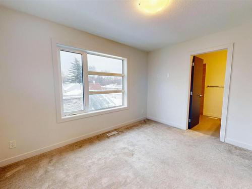 12045 95 Street, Edmonton, AB - Indoor Photo Showing Other Room