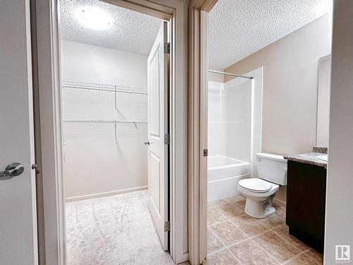 317 3357 16A Avenue, Edmonton, AB - Indoor Photo Showing Bathroom