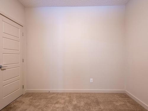 113 320 Ambleside Link, Edmonton, AB - Indoor Photo Showing Other Room