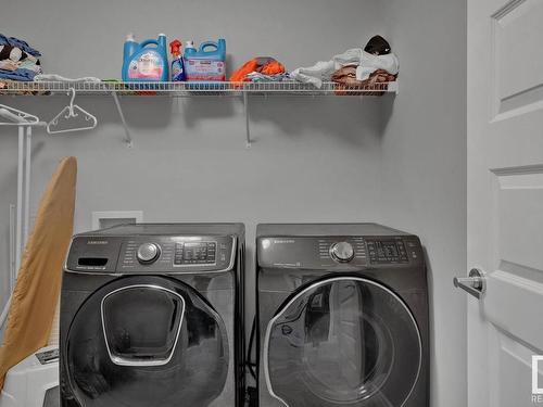 610 Eagleson Crescent, Edmonton, AB - Indoor Photo Showing Laundry Room