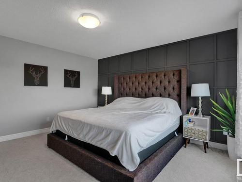 610 Eagleson Crescent, Edmonton, AB - Indoor Photo Showing Bedroom