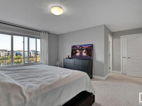 610 Eagleson Crescent, Edmonton, AB - Indoor Photo Showing Bedroom