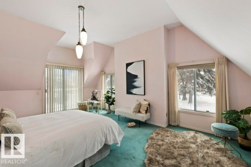 25 Sunnyside Crescent, St. Albert, AB - Indoor Photo Showing Bedroom