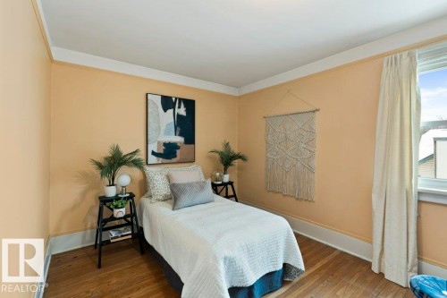 25 Sunnyside Crescent, St. Albert, AB - Indoor Photo Showing Bedroom