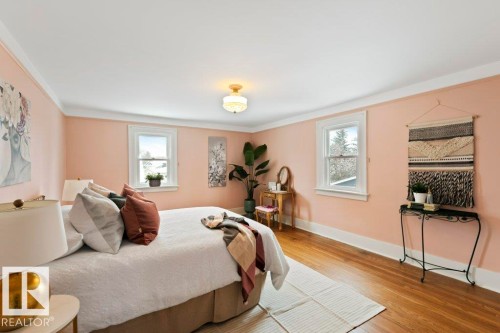 25 Sunnyside Crescent, St. Albert, AB - Indoor Photo Showing Bedroom