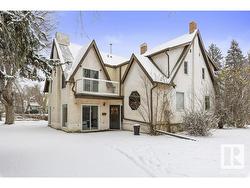 25 SUNNYSIDE CR  St. Albert, AB T8N 0J4