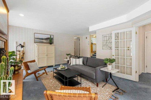 25 Sunnyside Crescent, St. Albert, AB - Indoor Photo Showing Living Room