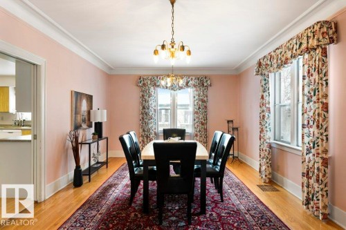 25 Sunnyside Crescent, St. Albert, AB - Indoor Photo Showing Dining Room
