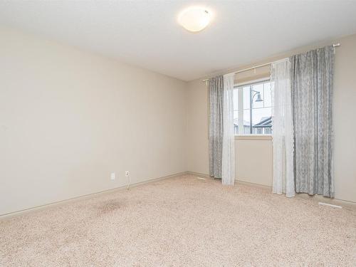 7330 Getty Heath, Edmonton, AB - Indoor Photo Showing Other Room