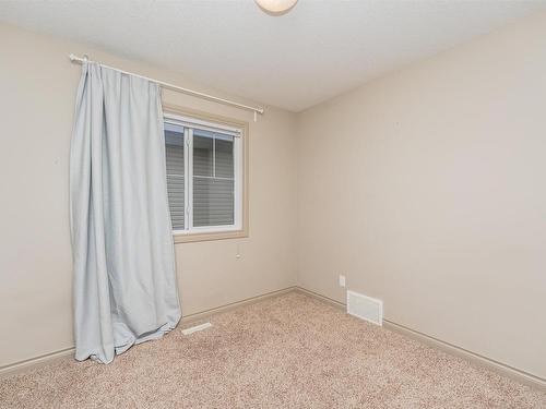 7330 Getty Heath, Edmonton, AB - Indoor Photo Showing Other Room