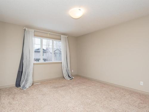 7330 Getty Heath, Edmonton, AB - Indoor Photo Showing Other Room