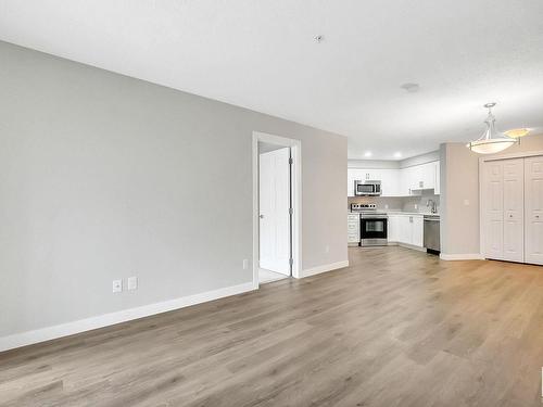 #212 11511 27 Av Nw, Edmonton, AB 