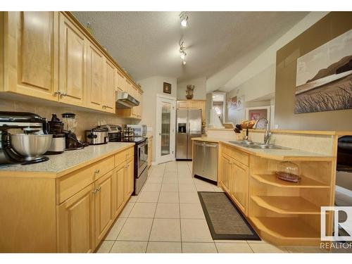 16220 49 Street, Edmonton, AB - Indoor Photo Showing Kitchen